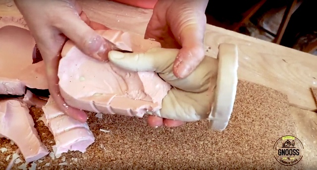 DIY Moulage de main en plâtre avec l'alginate rose - GNOOSS DIY